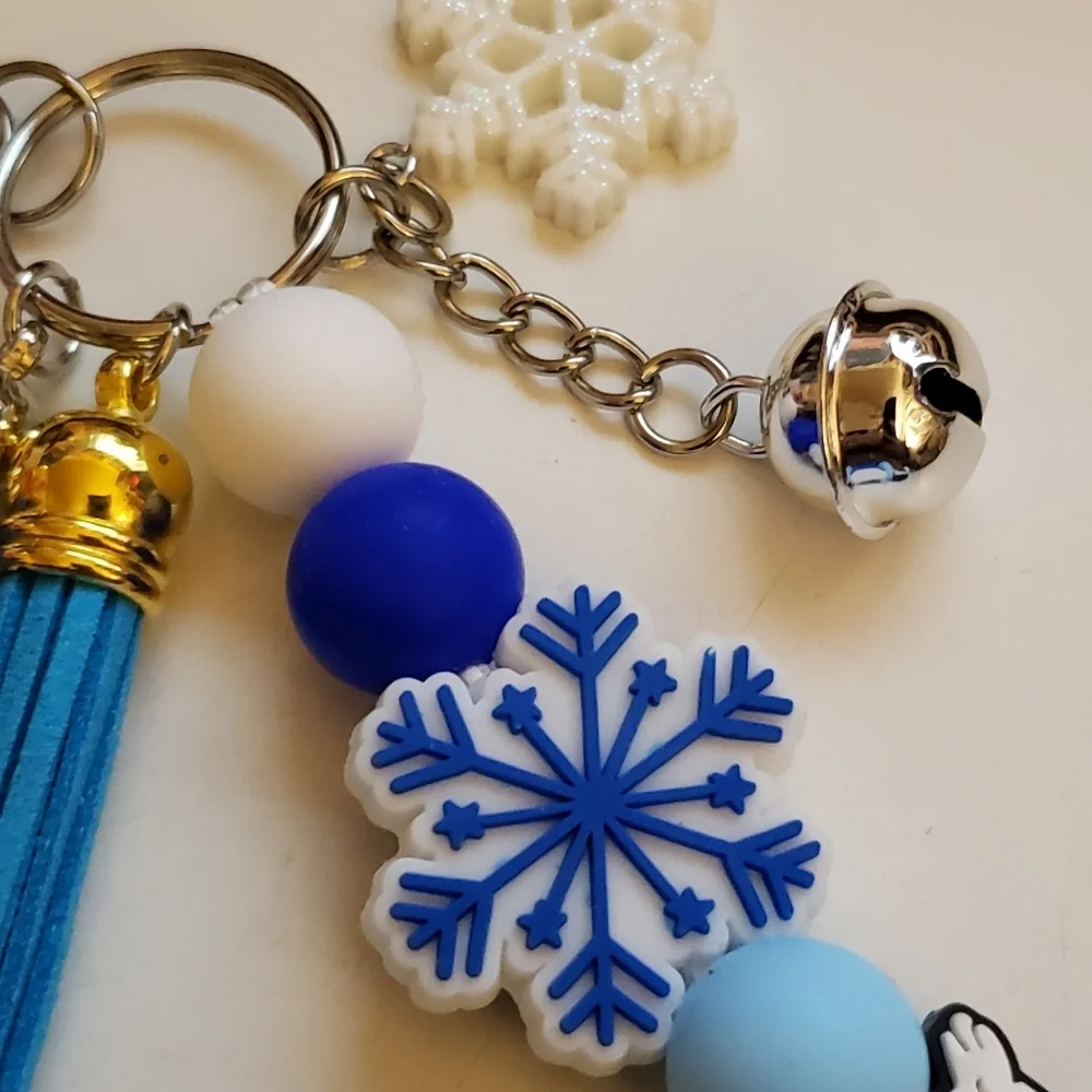 Handmade Frosty The Snowman Beaded Silicone Focal Bead Keychain